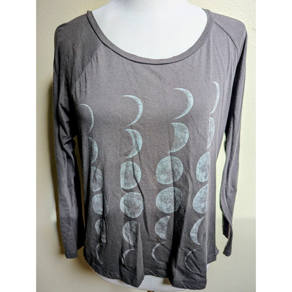Gray Moon Phase Scoop Neck Women’s Long Sleeve Pullover T-Shirt